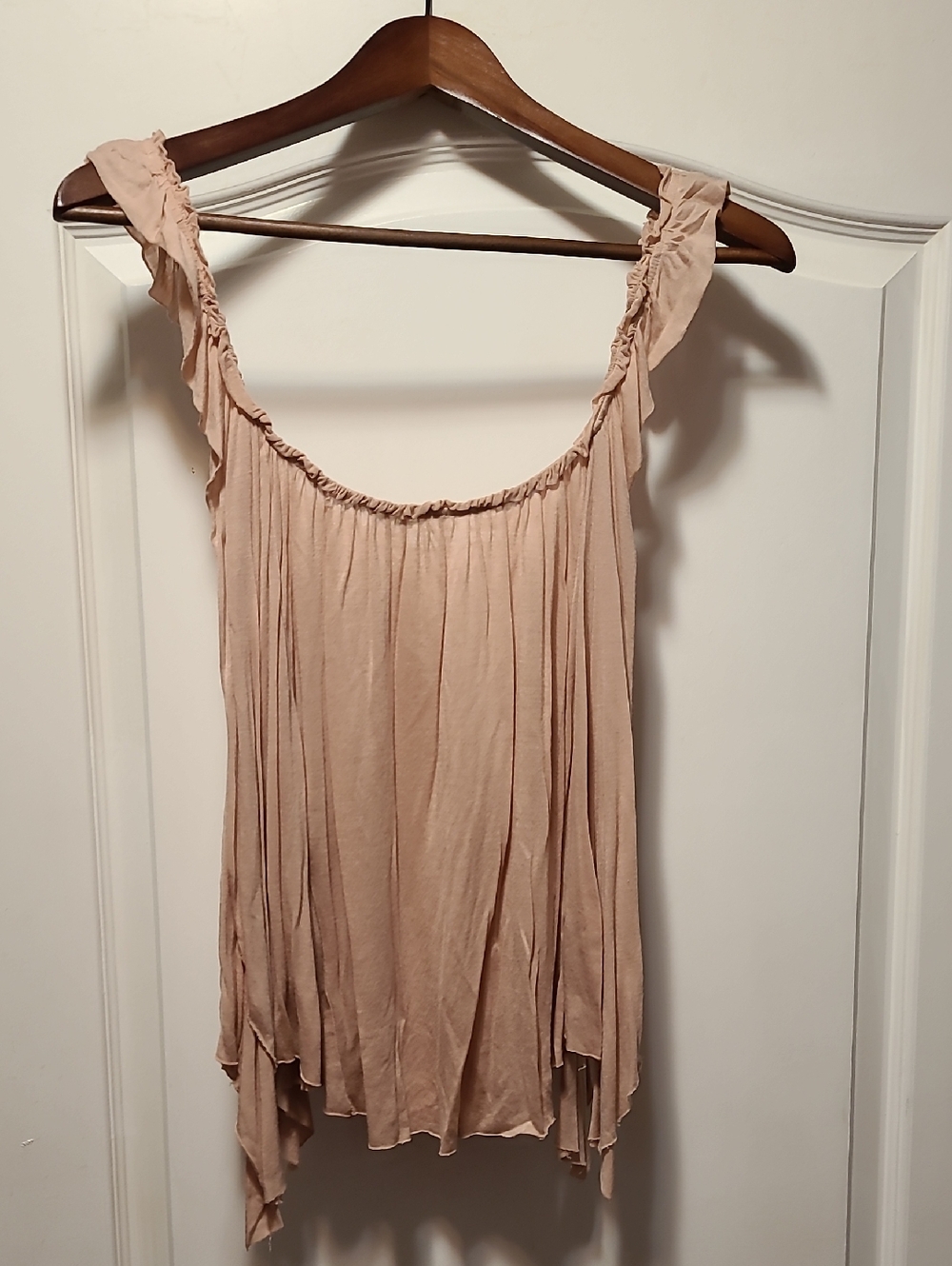 Kimchi Blue Ruffle Strap Flowy Tank Top - Blush